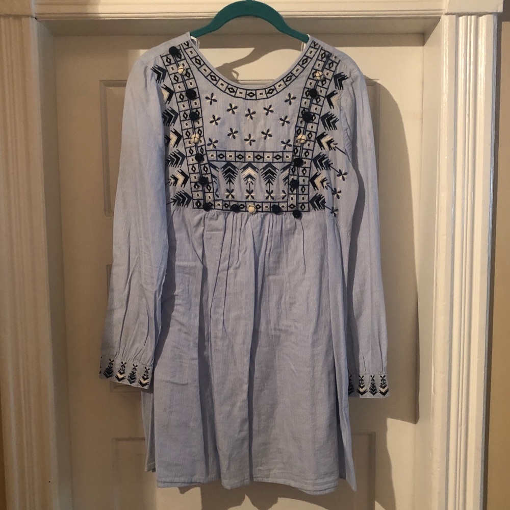 Sm Zara seer sucker dress with detailed stitching